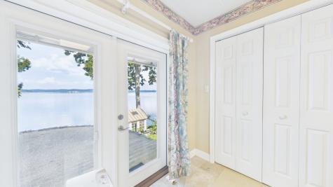 62 Lakeshore Drive New Concord KY 42076
