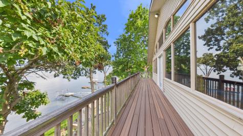 62 Lakeshore Drive New Concord KY 42076