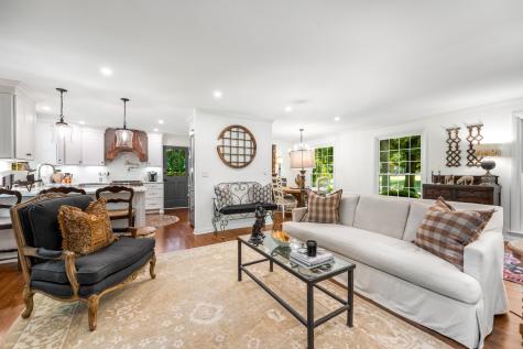518 Woodhurst Drive Nashville TN 37220