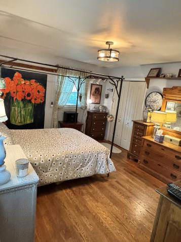 102 Essex Court Tullahoma TN 37388