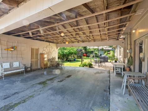 102 Essex Court Tullahoma TN 37388