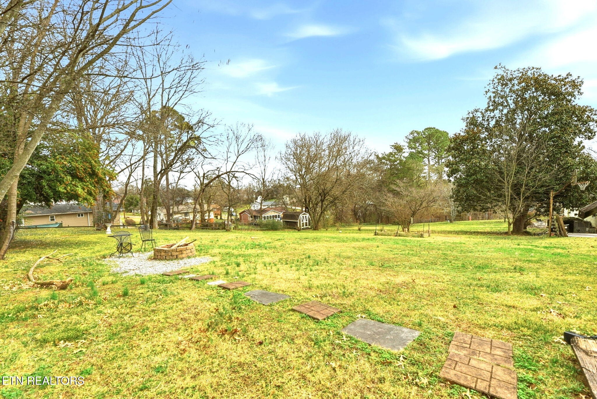 2322 Alice Bell Road Knoxville TN 37914