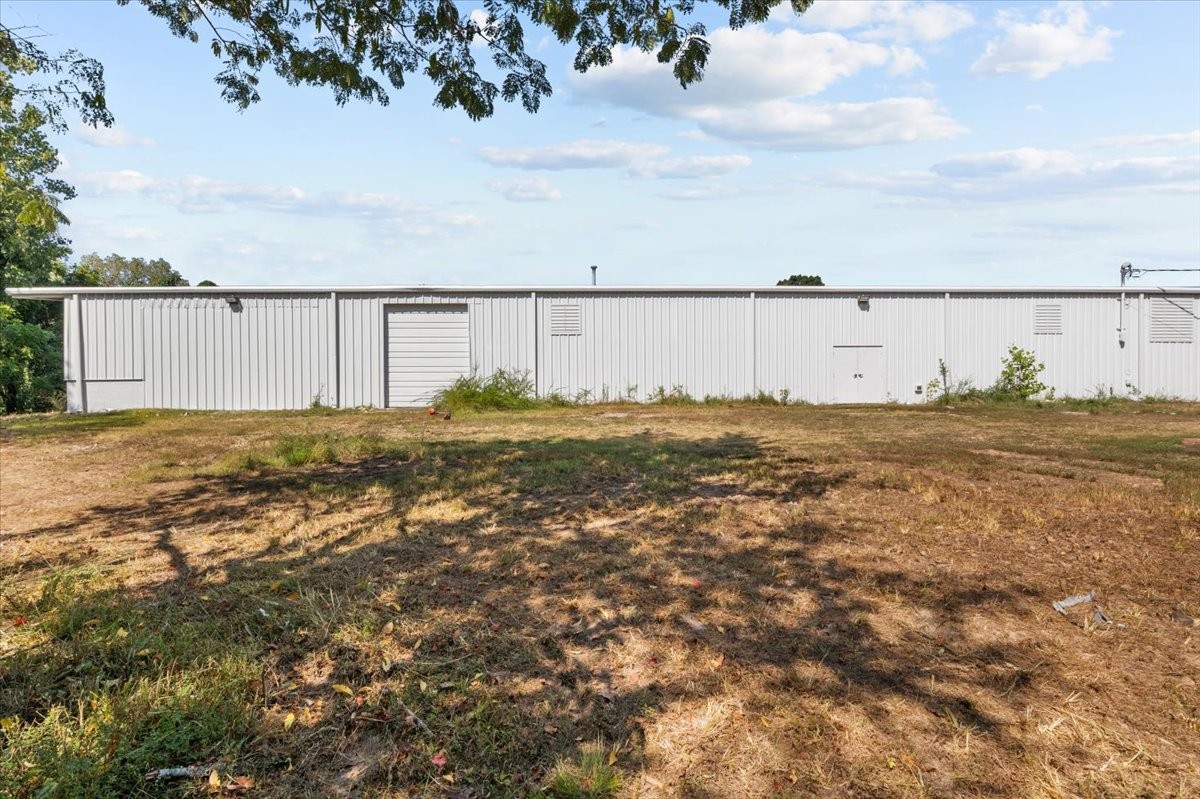 107 Young Road Waverly TN 37185