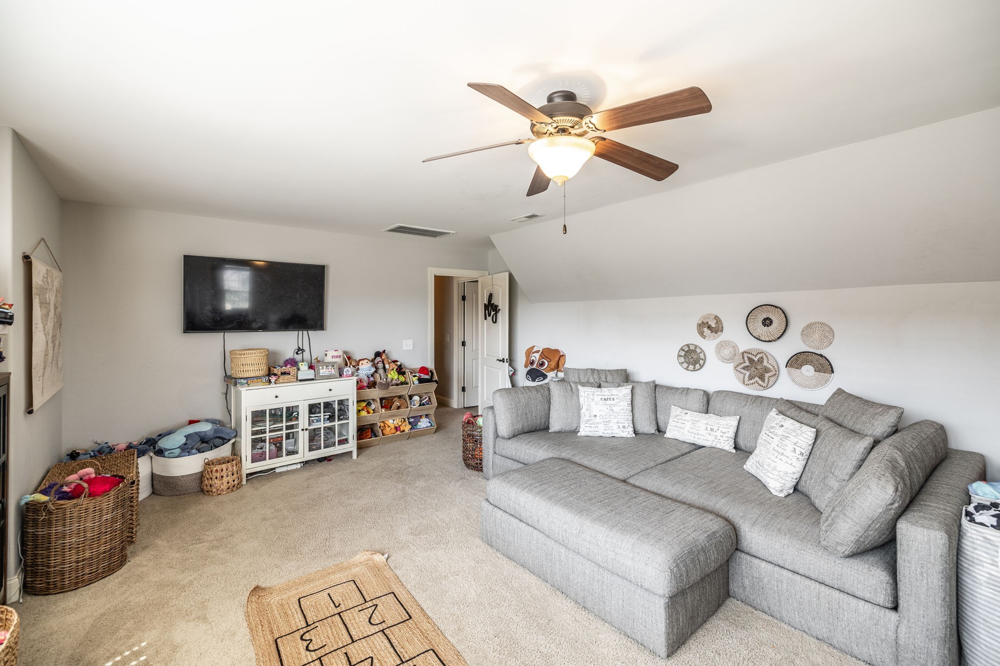 2140 Gorden Crossing Gallatin TN 37066