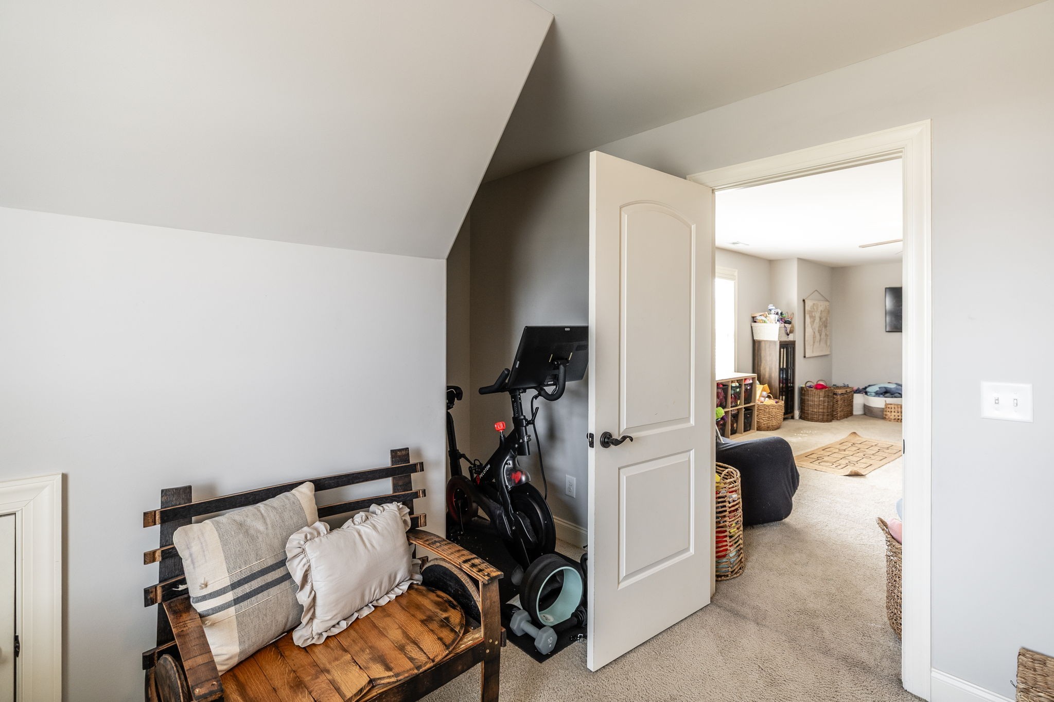 2140 Gorden Crossing Gallatin TN 37066