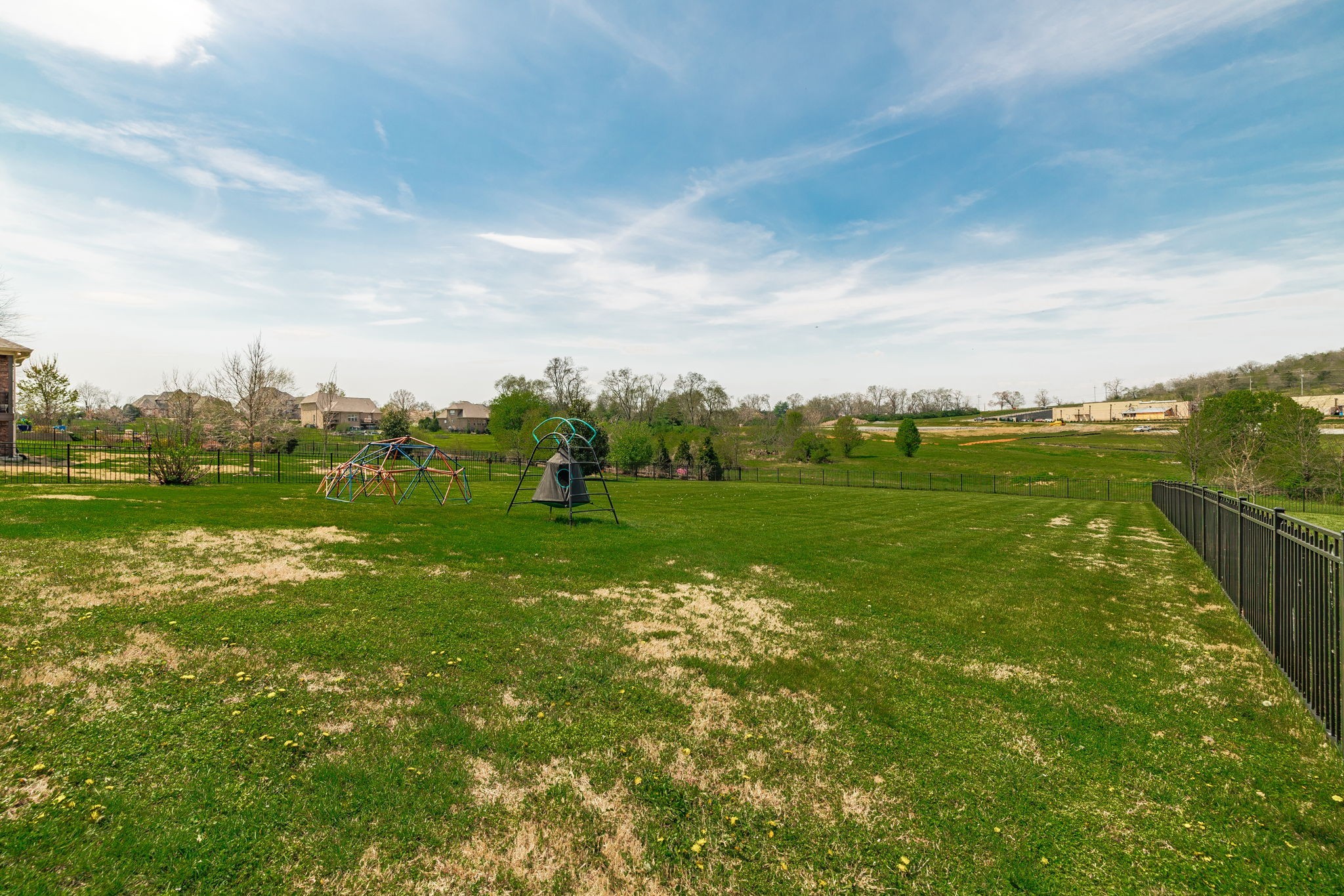 2140 Gorden Crossing Gallatin TN 37066