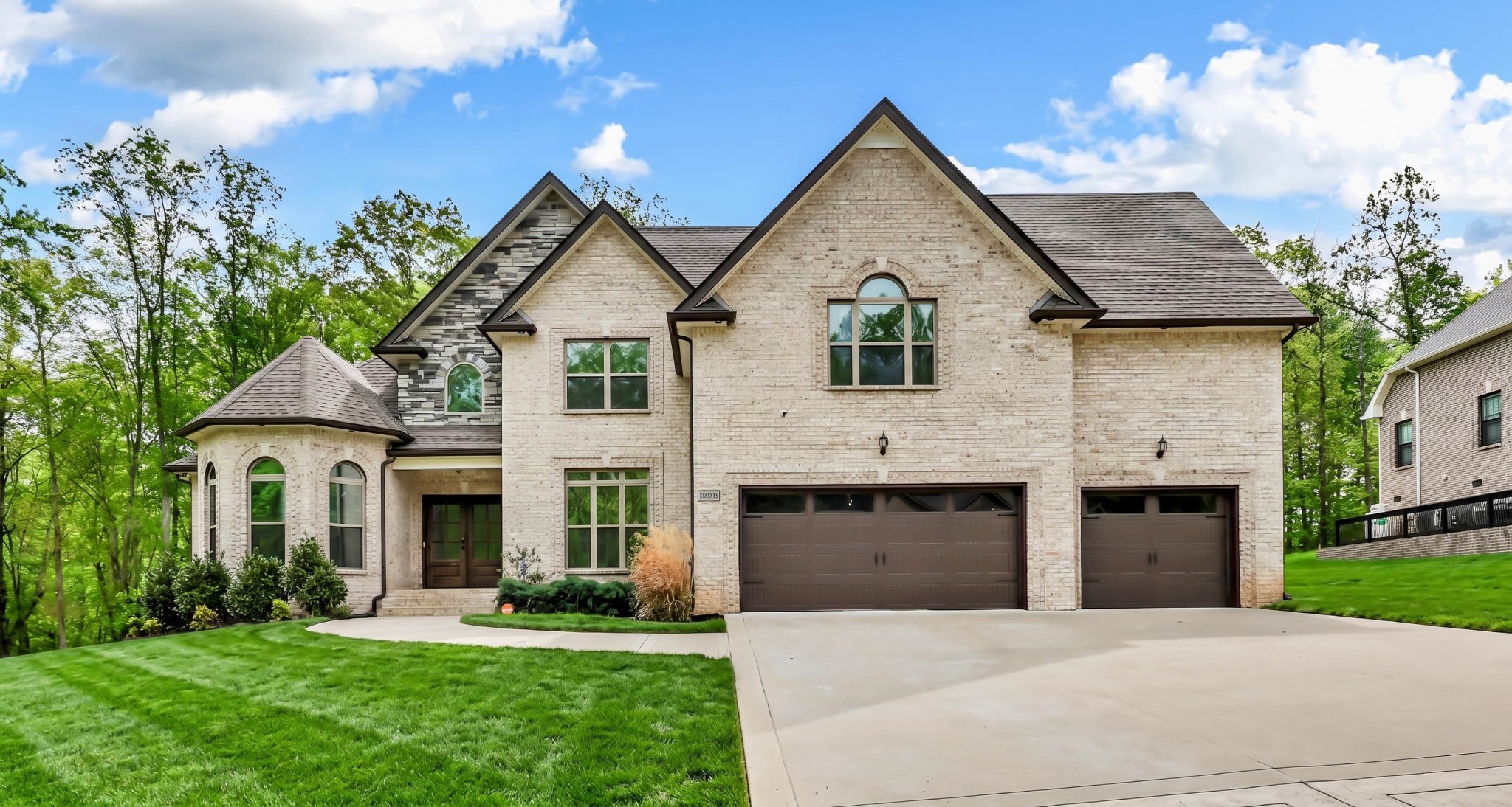 1689 Double R Boulevard Clarksville TN 37042
