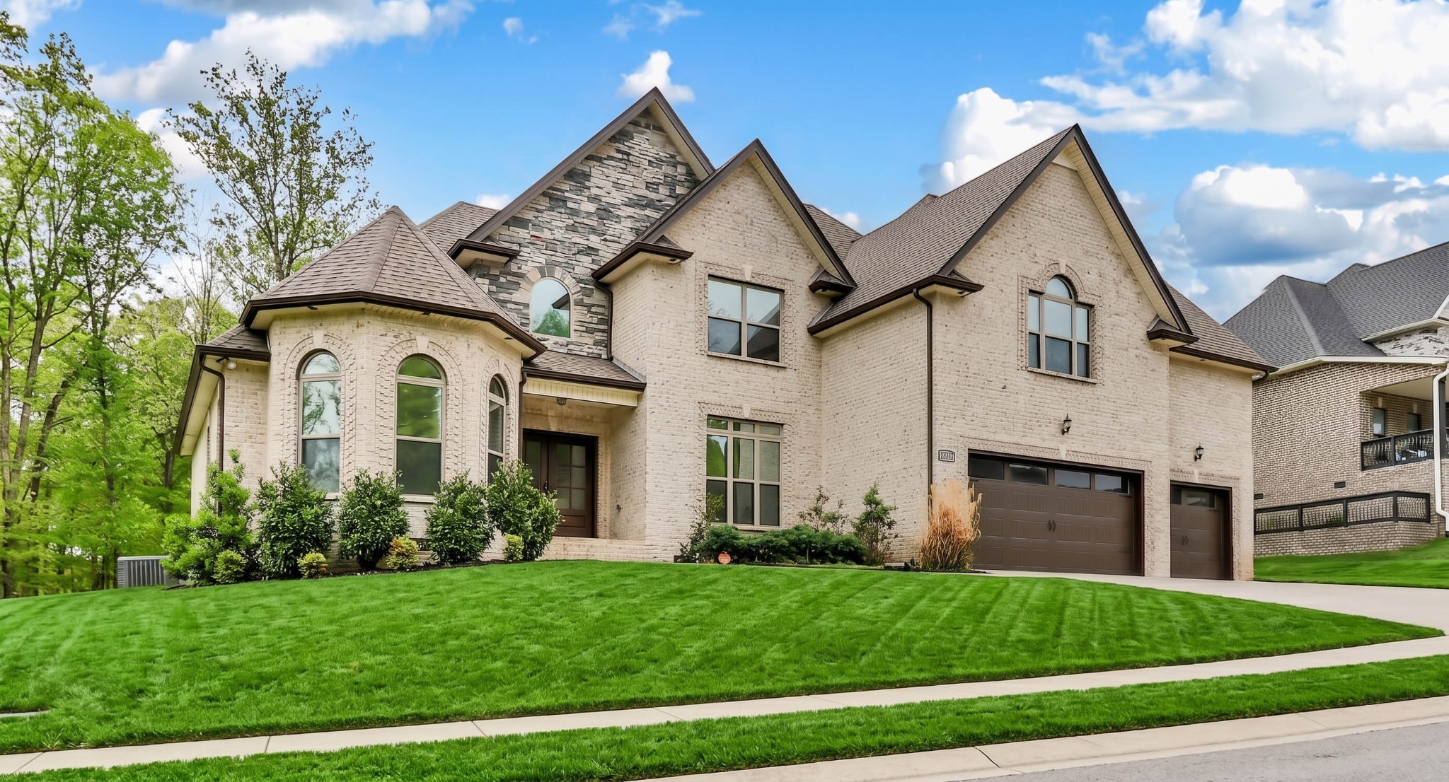 1689 Double R Boulevard Clarksville TN 37042