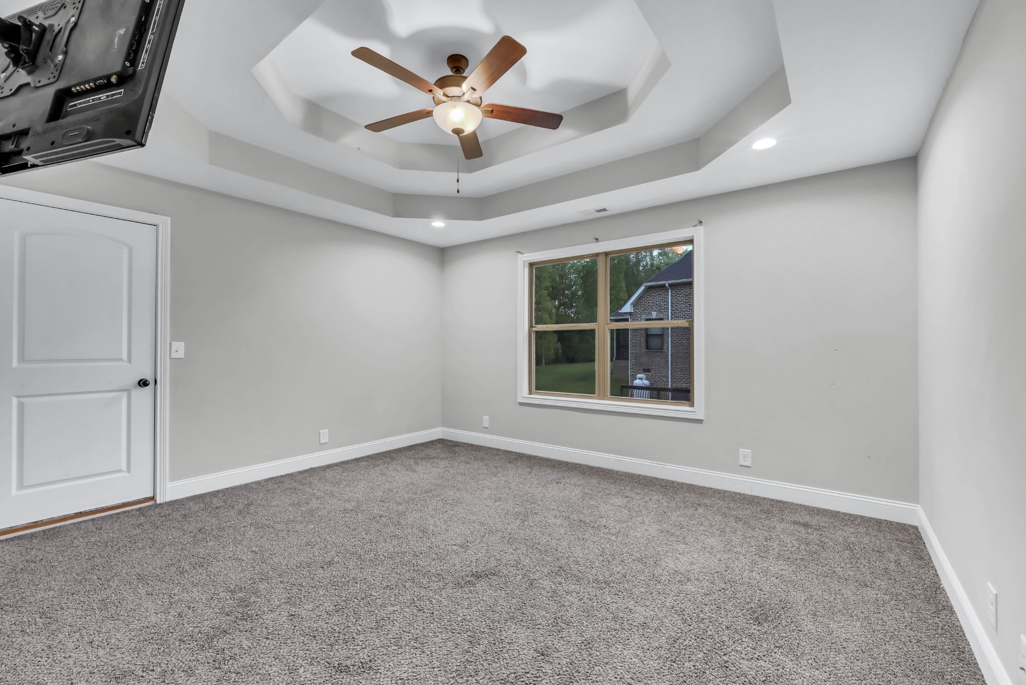 1689 Double R Boulevard Clarksville TN 37042