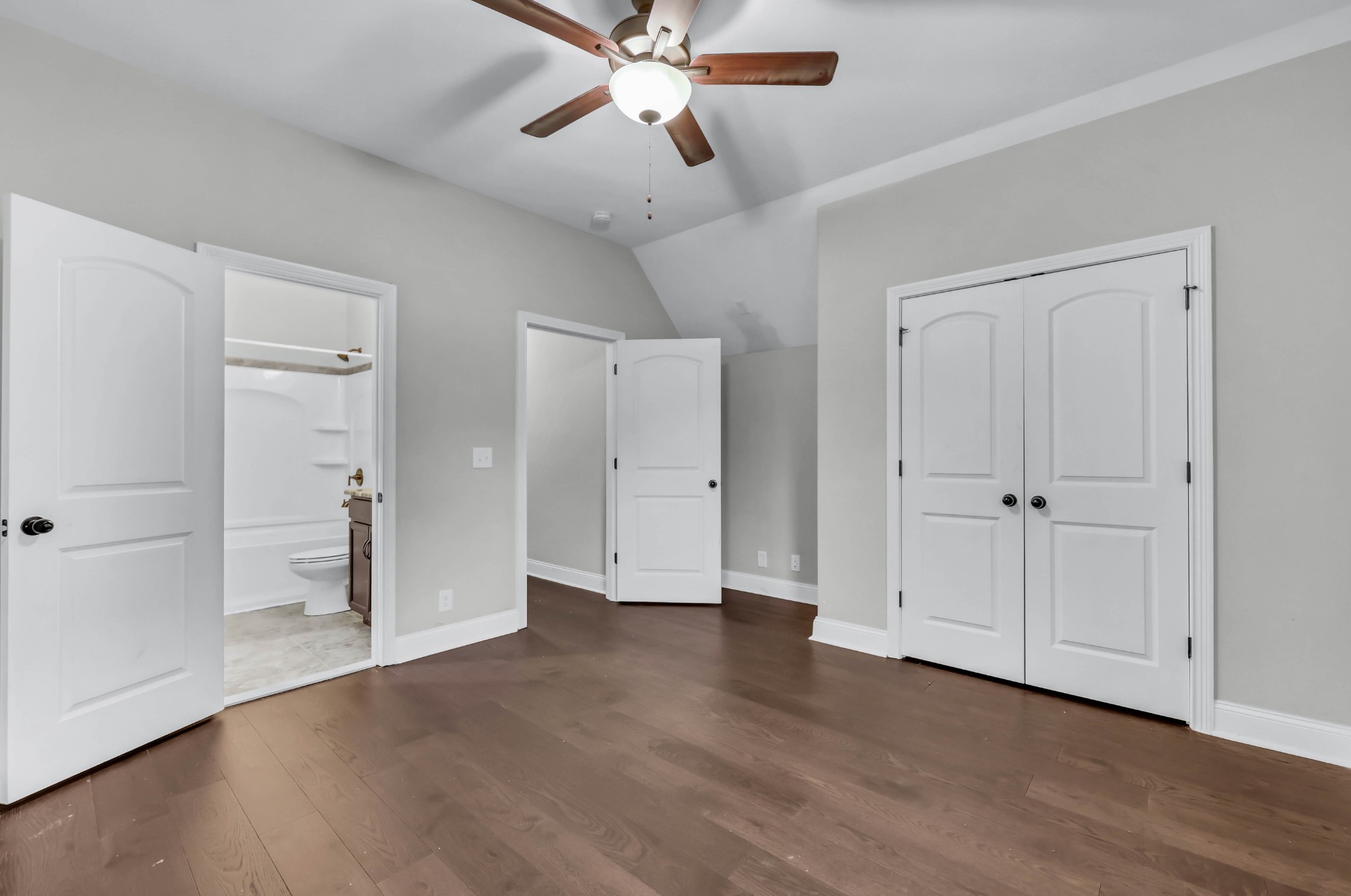 1689 Double R Boulevard Clarksville TN 37042