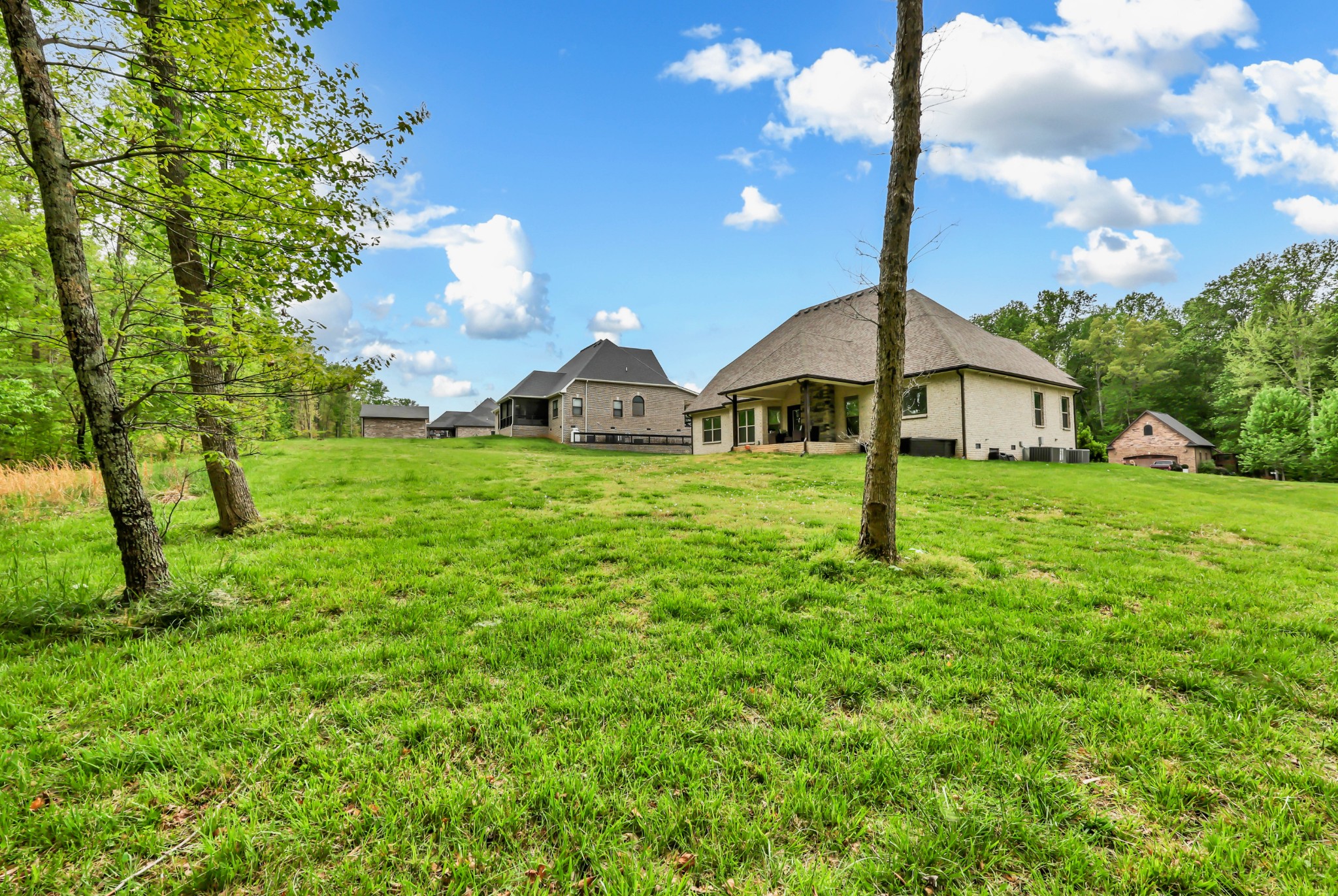 1689 Double R Boulevard Clarksville TN 37042