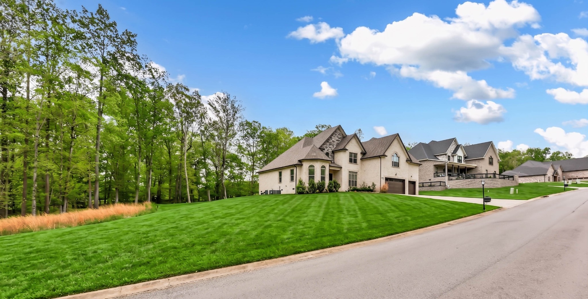 1689 Double R Boulevard Clarksville TN 37042