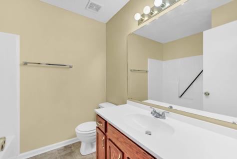 110 Hickory Trace Clarksville TN 37040