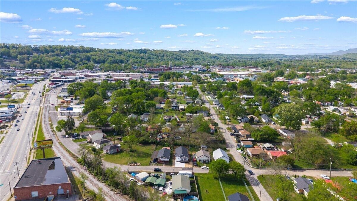 1604 E 46th St Place Chattanooga TN 37407
