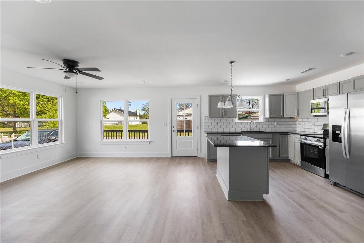 1604 E 46th St Place Chattanooga TN 37407