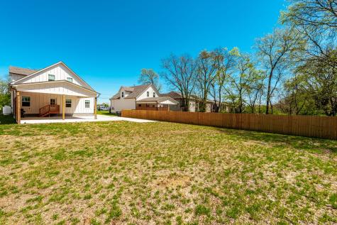 105 Cage Road Hendersonville TN 37075