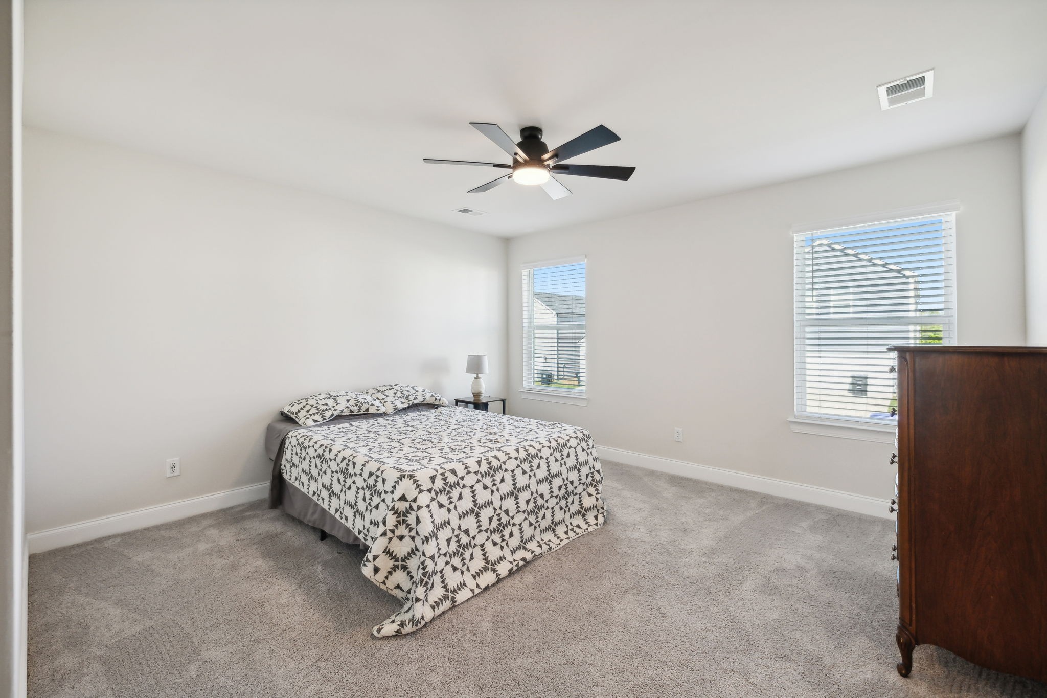 738 Prairie View Drive Columbia TN 38401