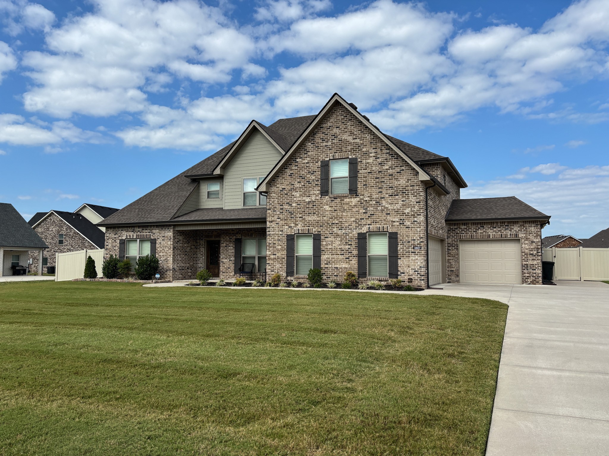 2807 Ella Louise Lane Murfreesboro TN 37130
