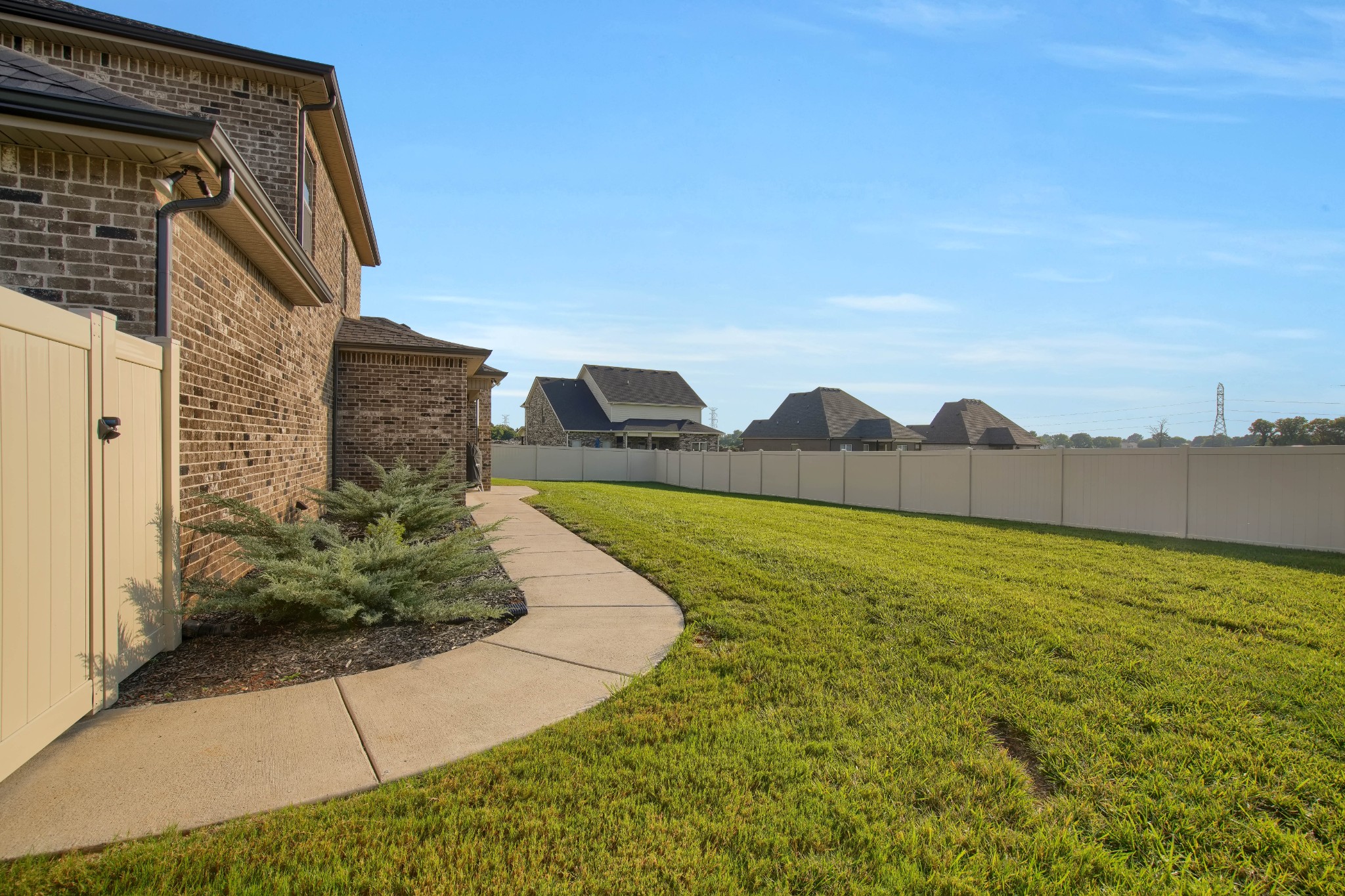 2807 Ella Louise Lane Murfreesboro TN 37130