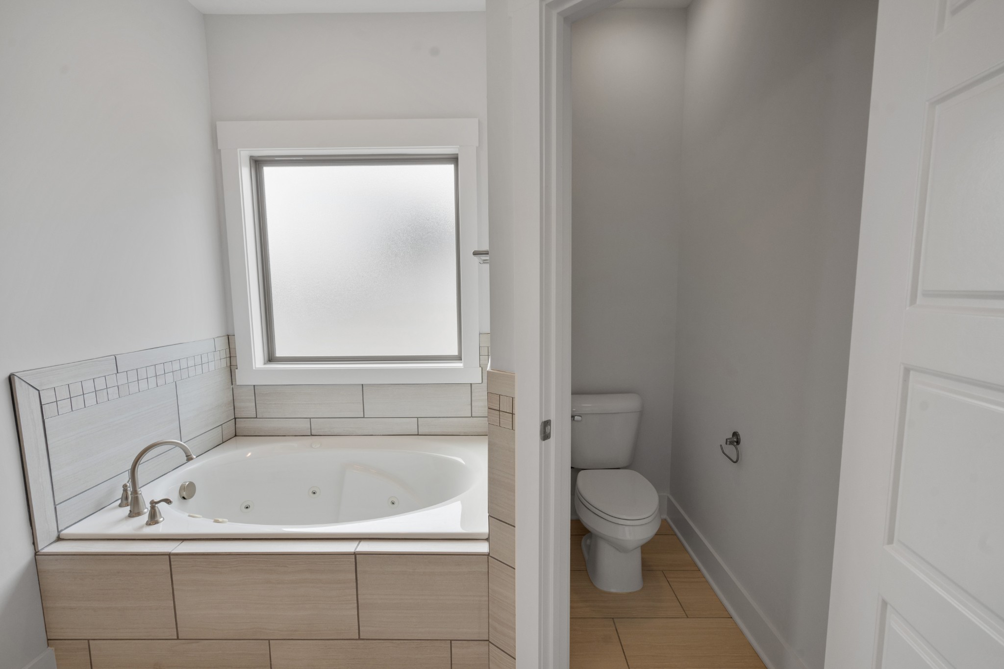 2807 Ella Louise Lane Murfreesboro TN 37130