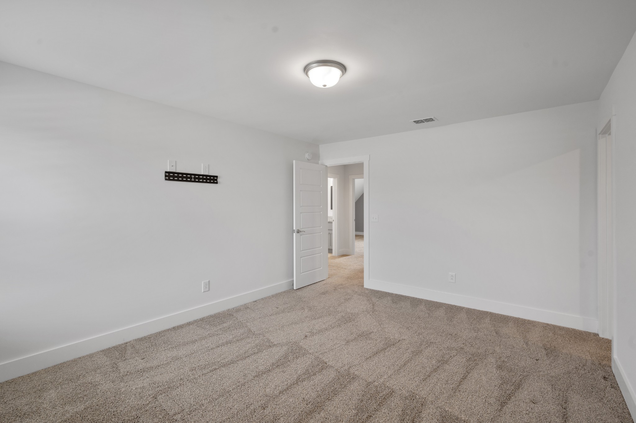 2807 Ella Louise Lane Murfreesboro TN 37130