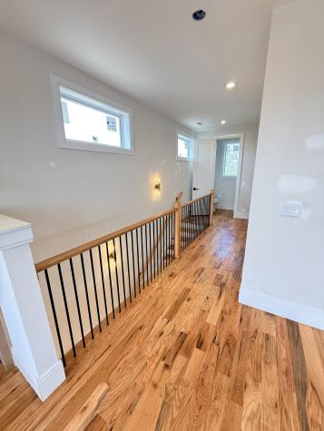 913 33rd Ave, N Nashville TN 37209