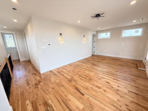 913 33rd Ave, N Nashville TN 37209