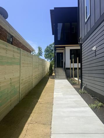 913 33rd Ave, N Nashville TN 37209