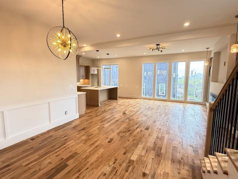 913 33rd Ave, N Nashville TN 37209