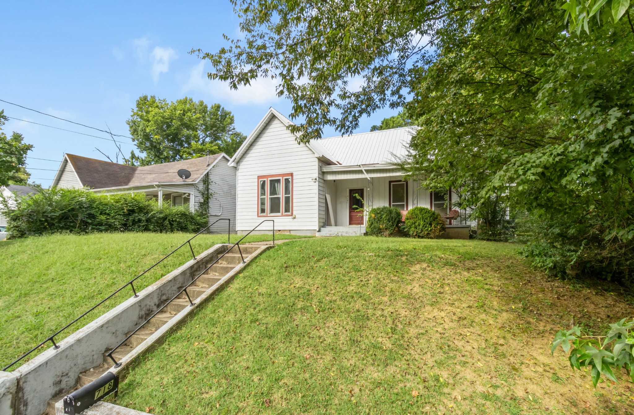 718 Gracey Avenue Clarksville TN 37040