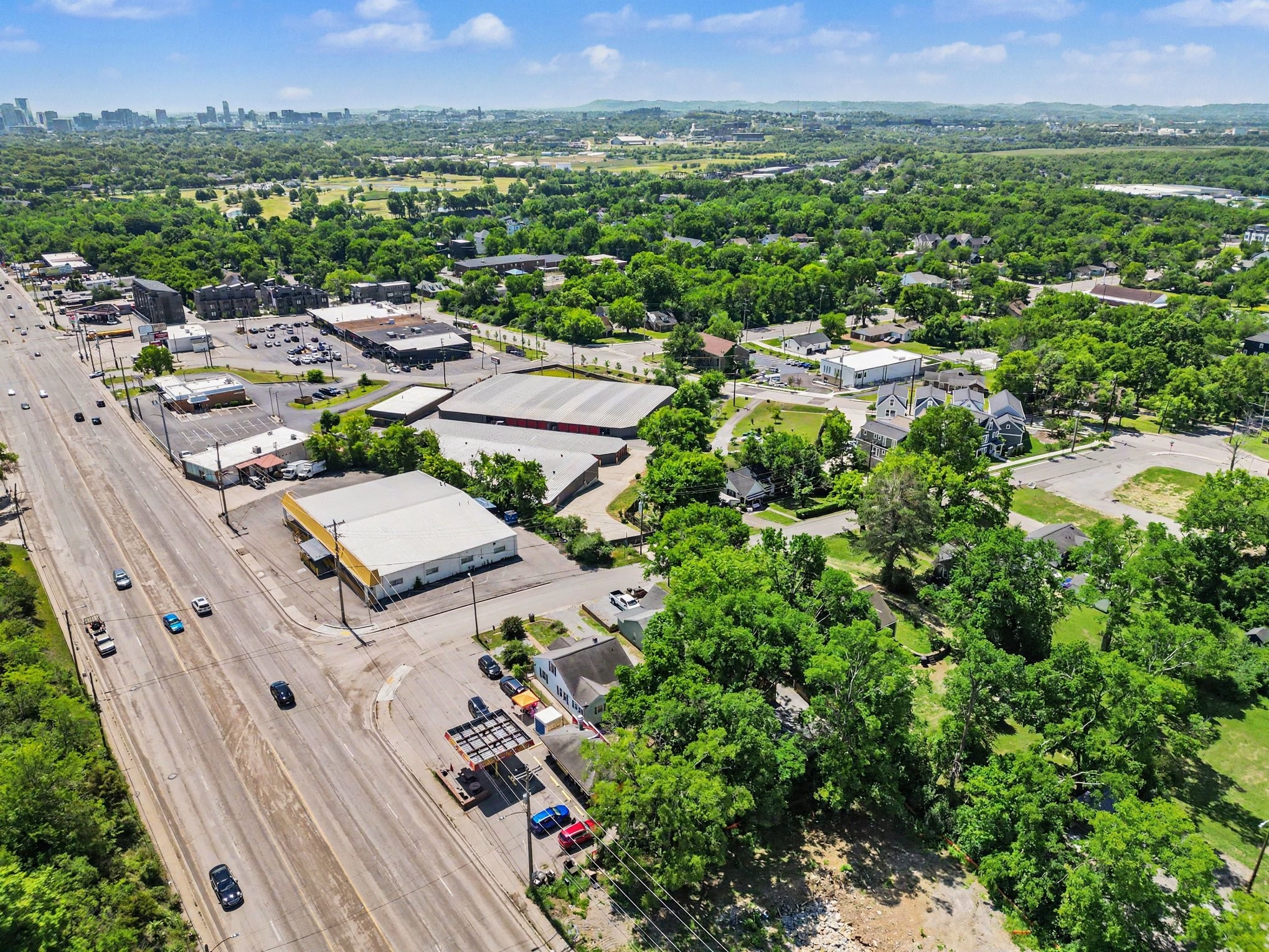 2013 Manchester Avenue Nashville TN 37218