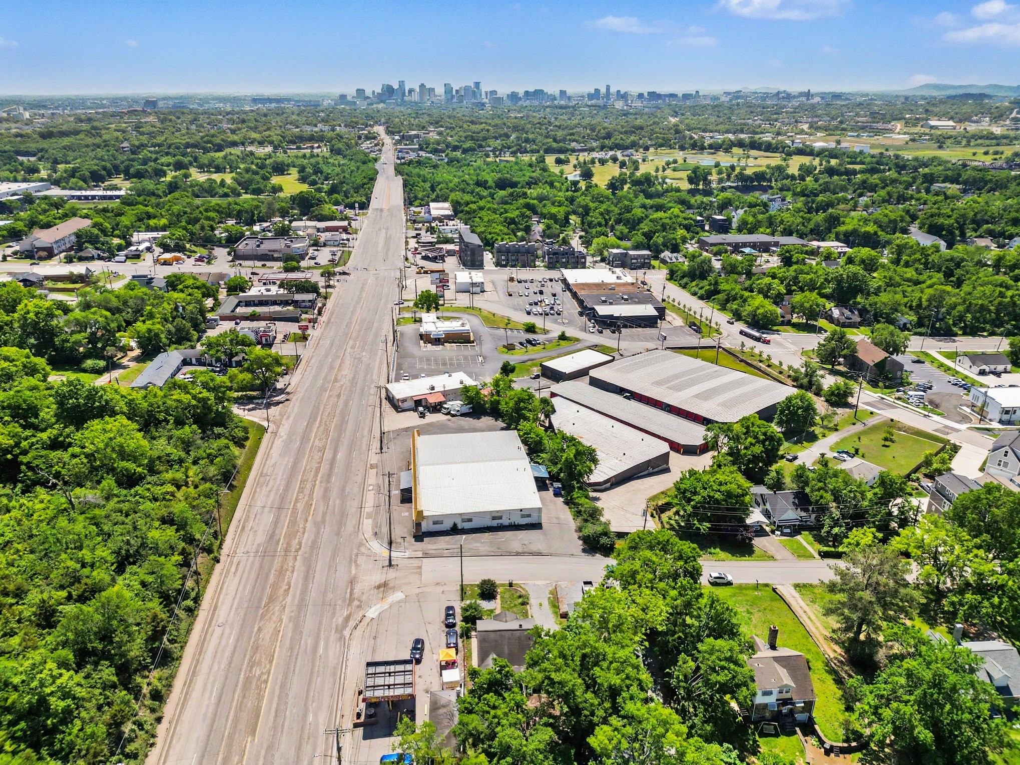 2013 Manchester Avenue Nashville TN 37218