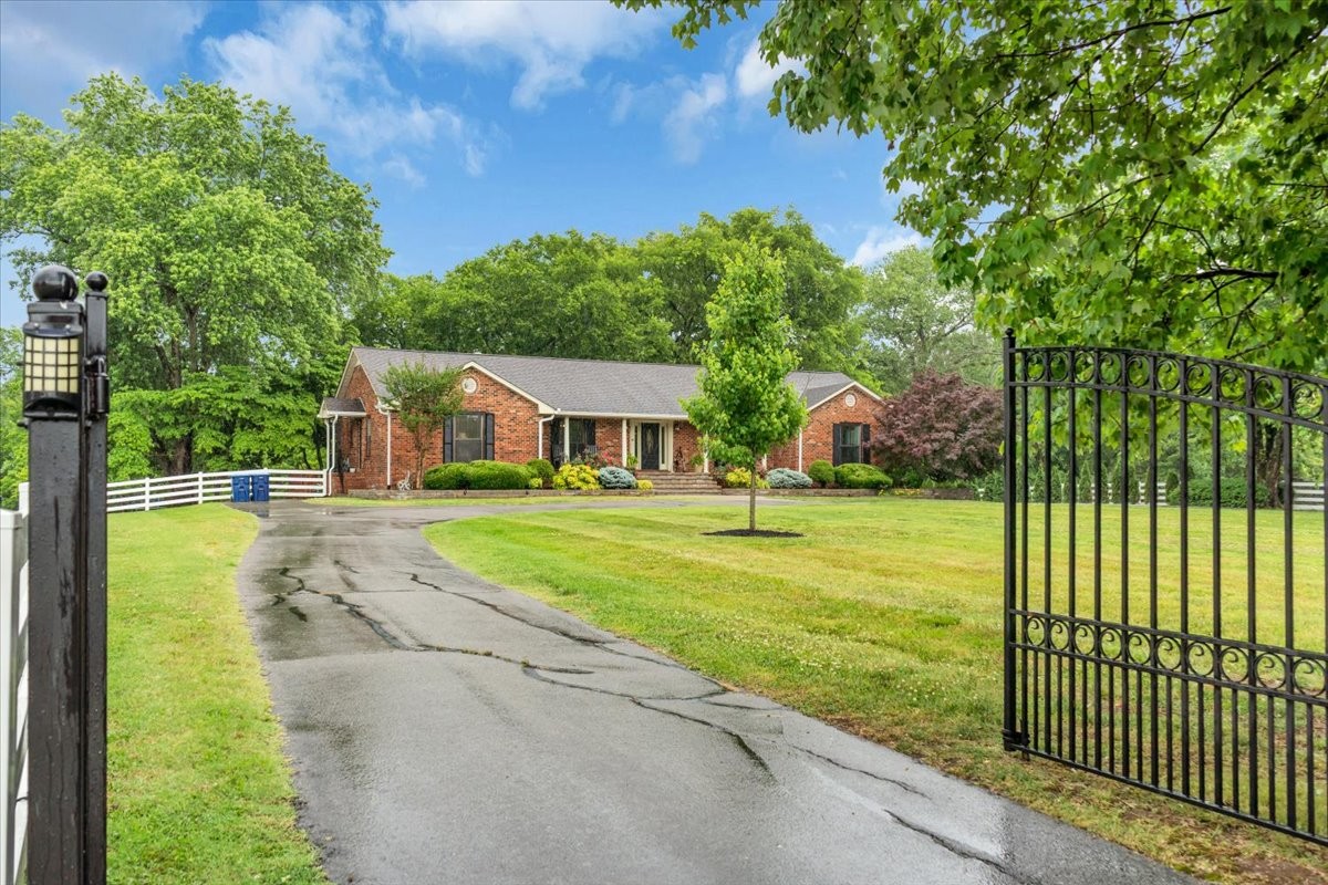 311 Mayfield Drive Smyrna TN 37167