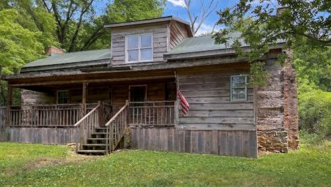 111 Buford Hughey Road Dellrose TN 38453