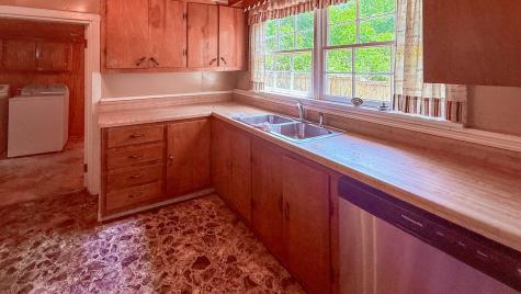 111 Buford Hughey Road Dellrose TN 38453