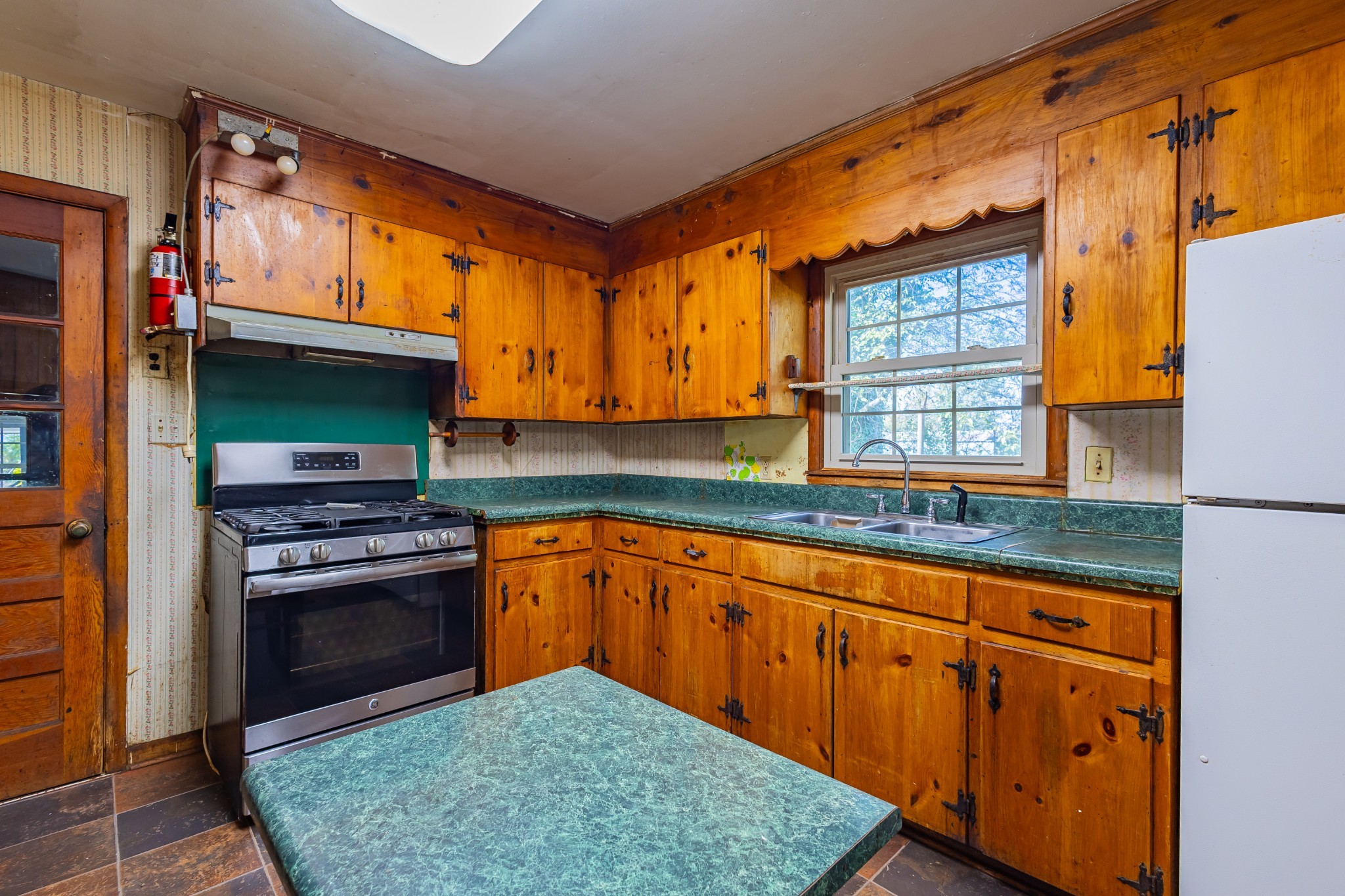 340 Yates Road Hillsboro TN 37342