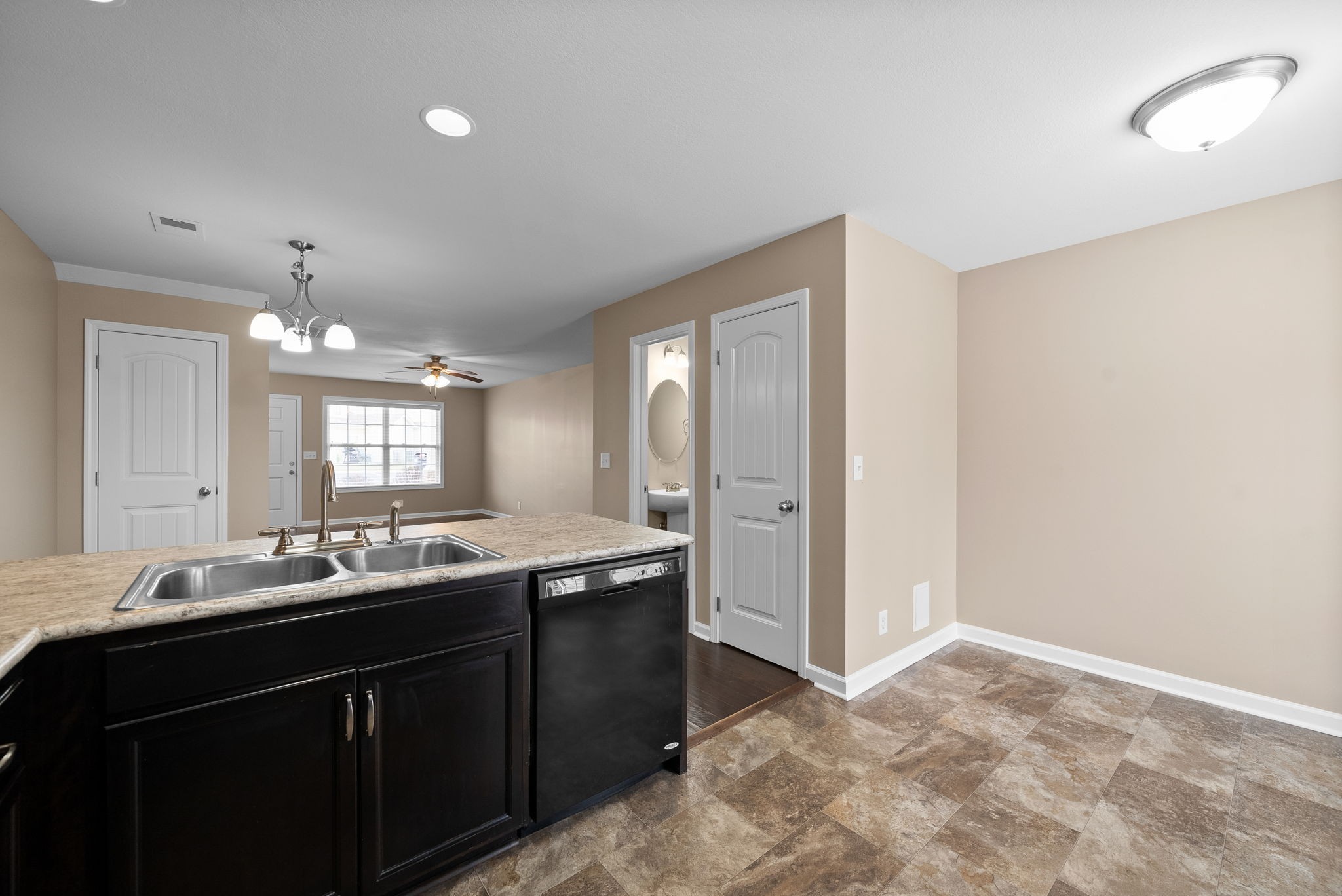 43 Ellington Terrace Clarksville TN 37040