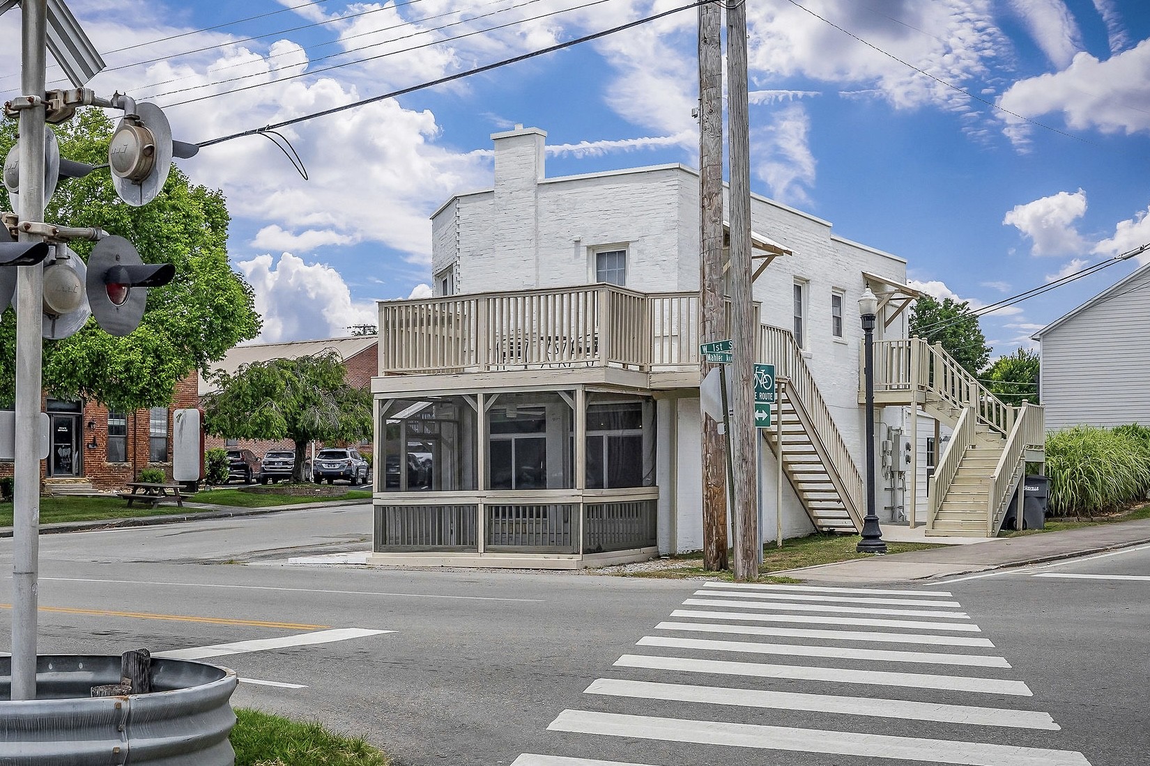 2 E 1st Street Cookeville TN 38501