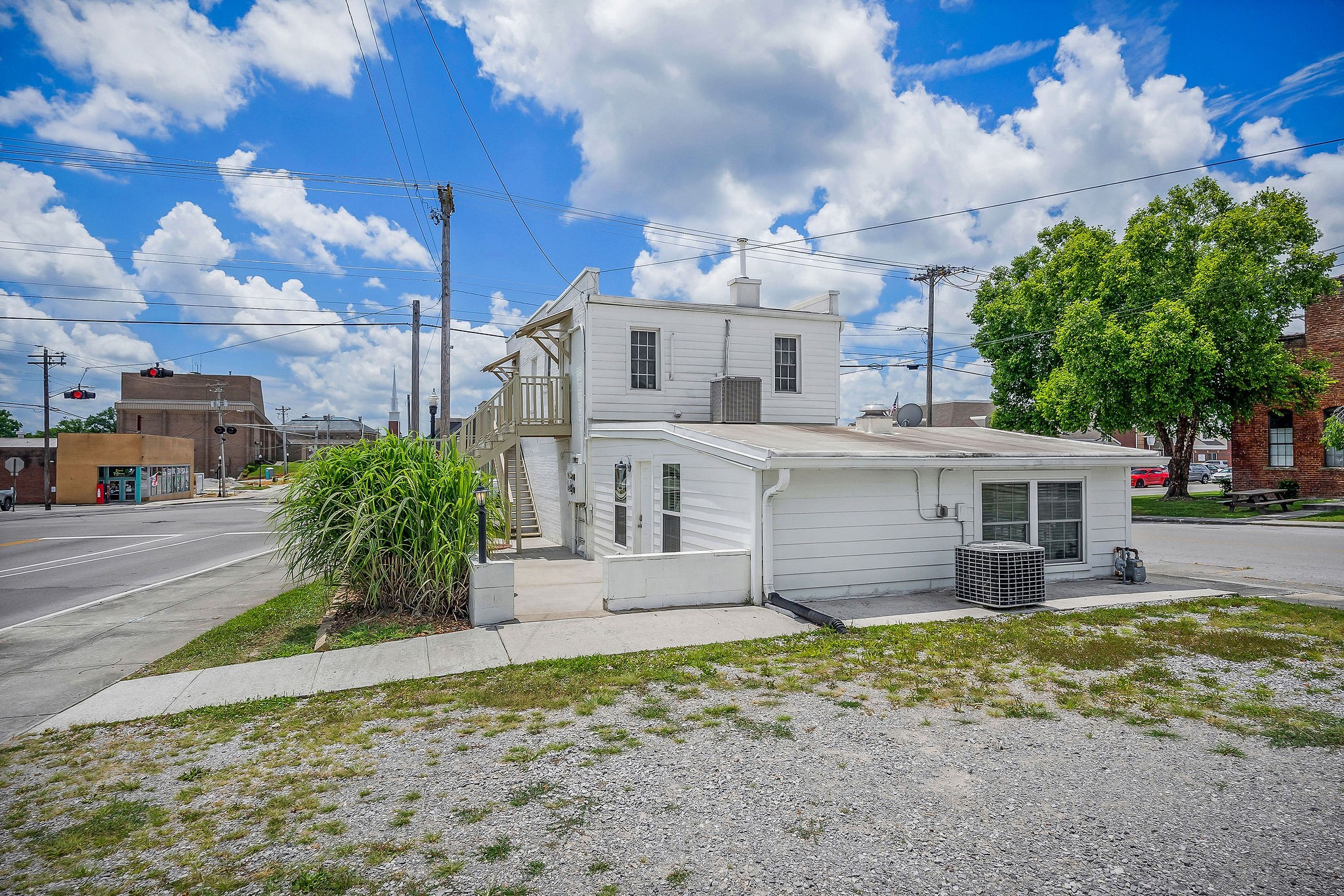 2 E 1st Street Cookeville TN 38501