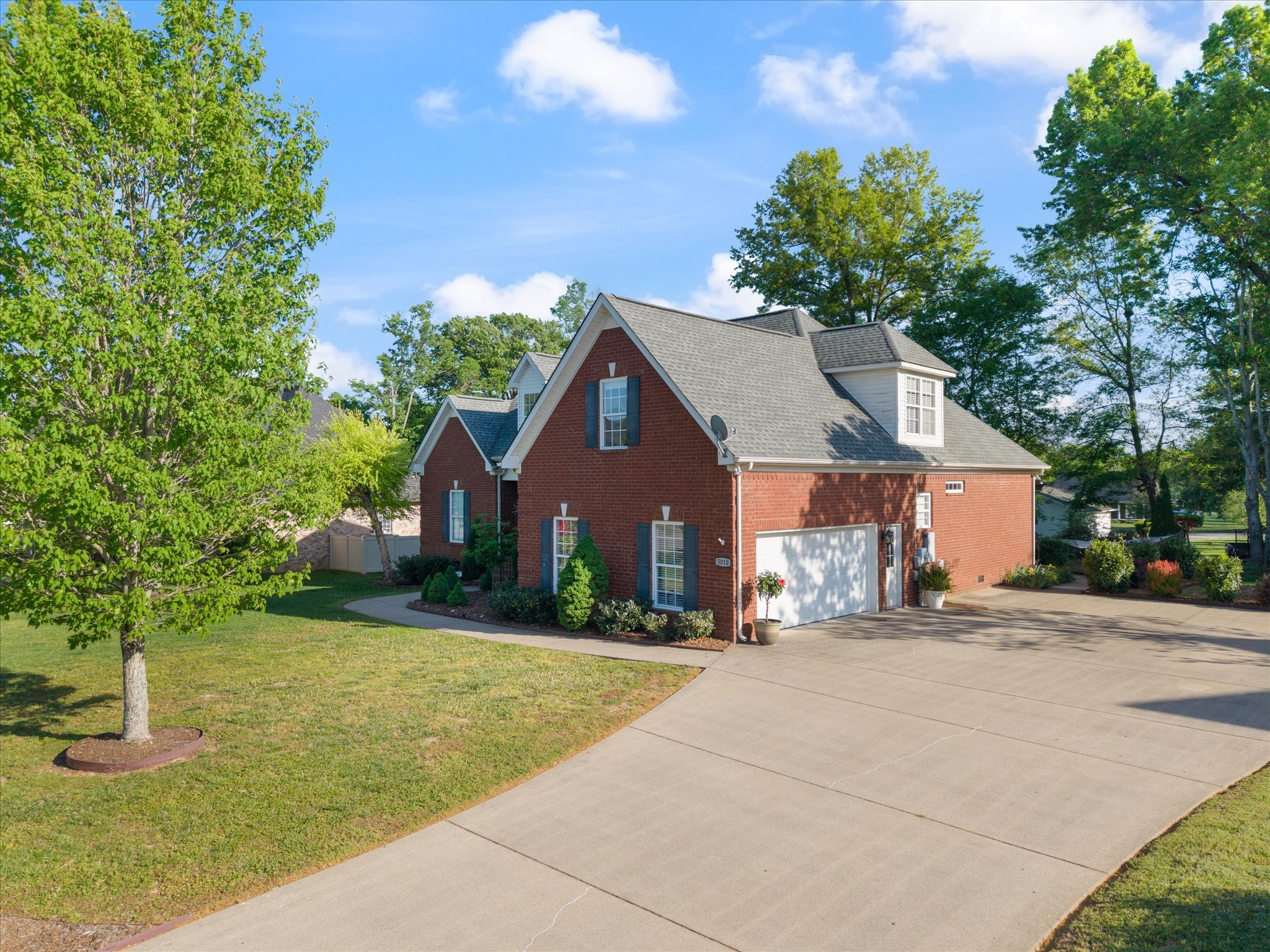 5010 Macarthur Avenue Murfreesboro TN 37129
