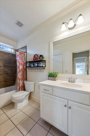 5010 Macarthur Avenue Murfreesboro TN 37129