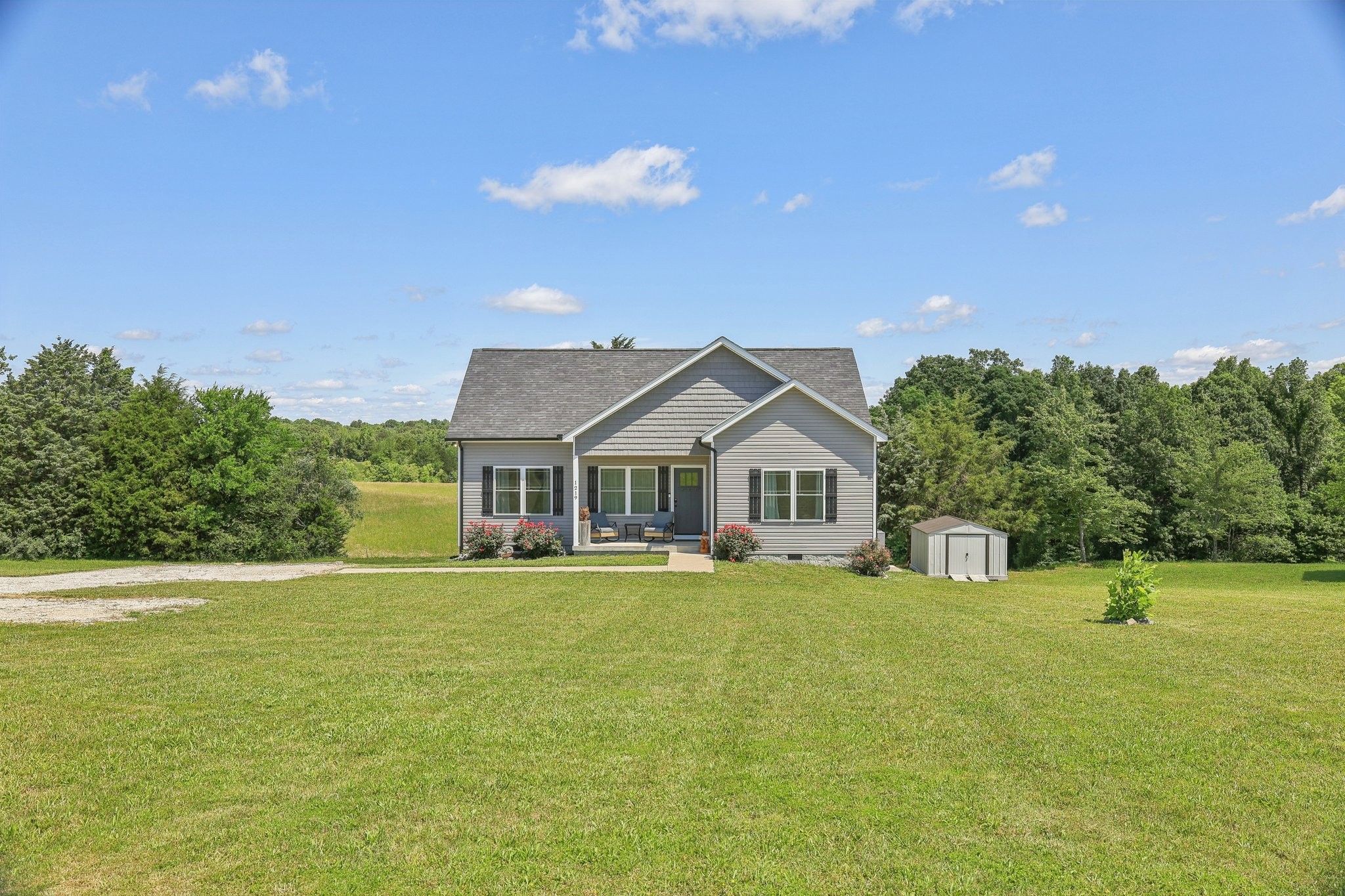 1219 Oak Grove Road Dickson TN 37055