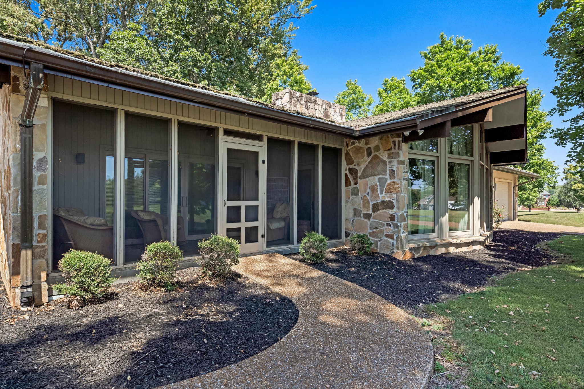 215 Hickory Lane Smithville TN 37166