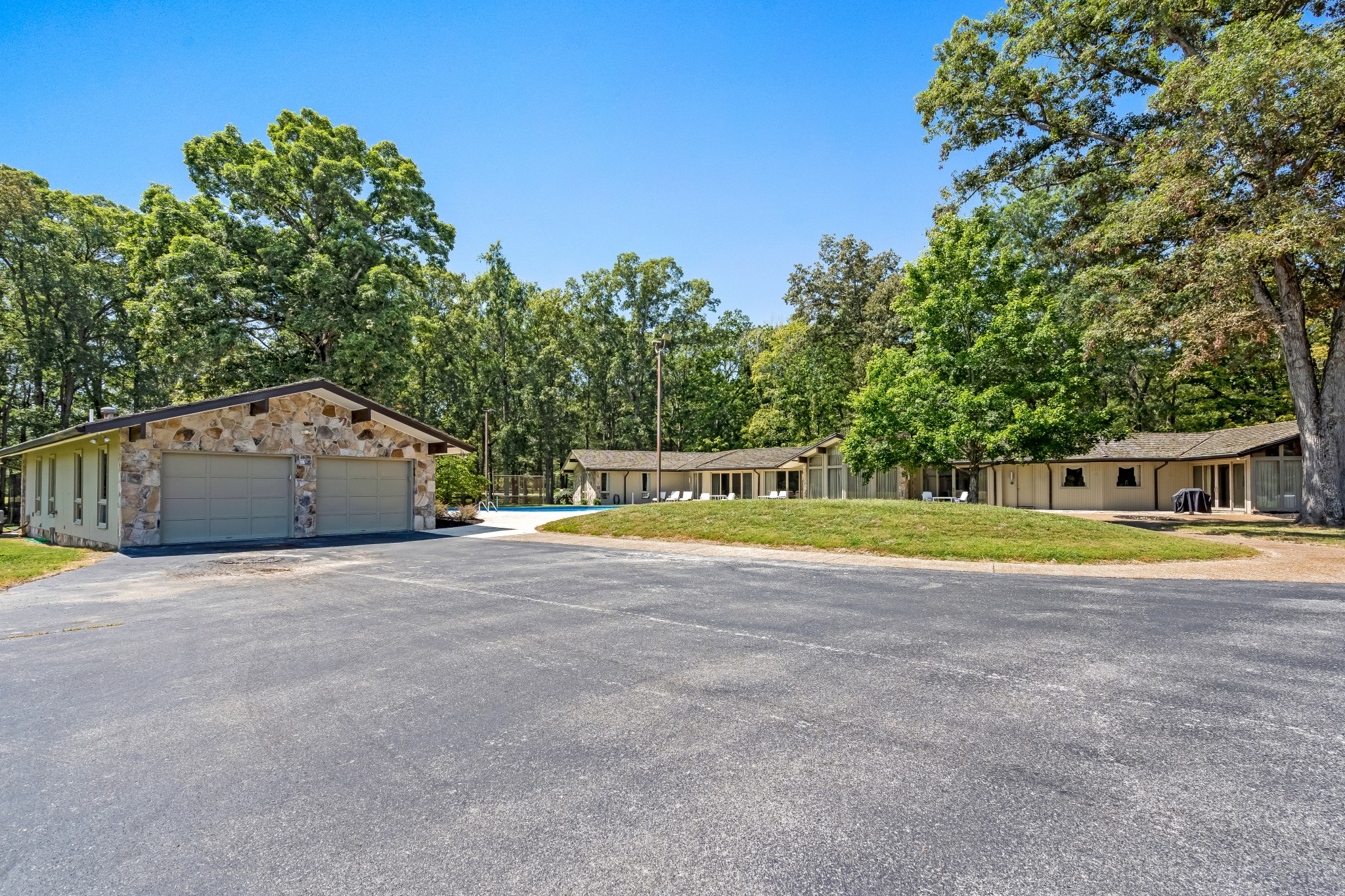 215 Hickory Lane Smithville TN 37166