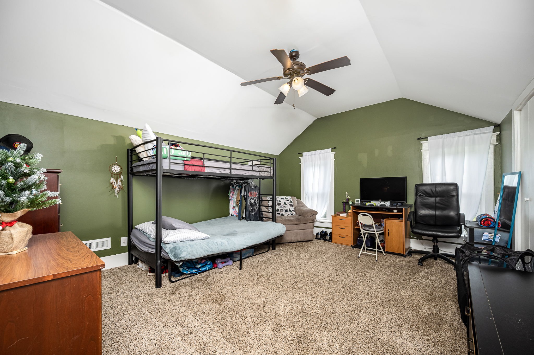 634 Hwy 52, E Portland TN 37148