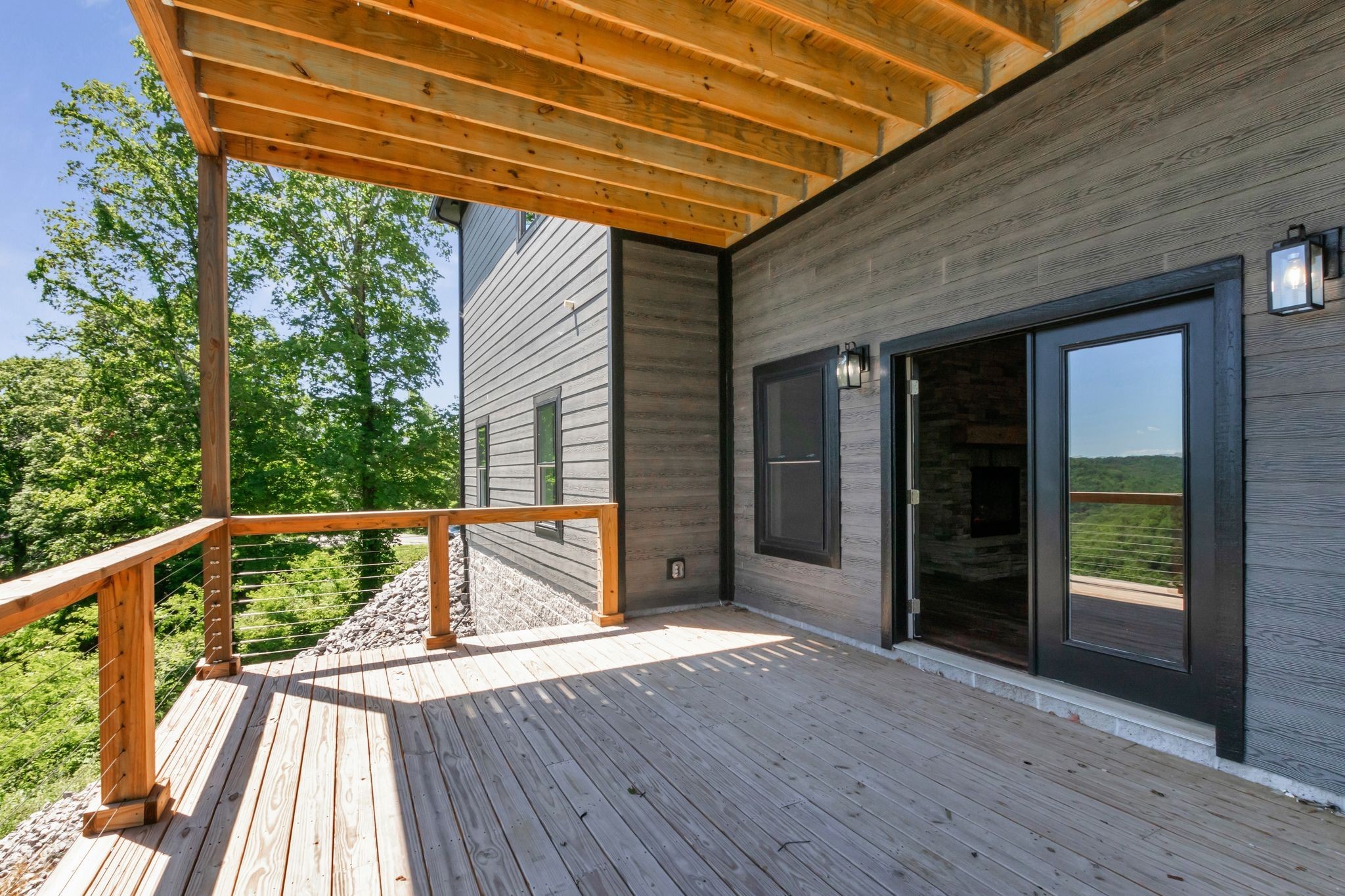 1055 Hunters Landing Lane Smithville TN 37166