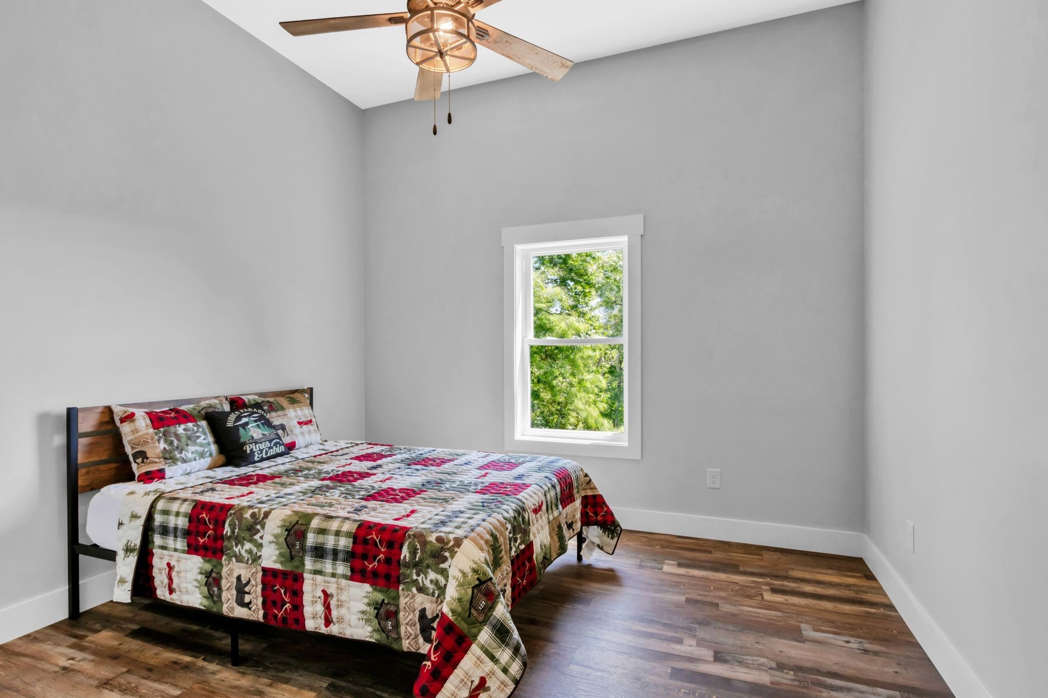 1055 Hunters Landing Lane Smithville TN 37166