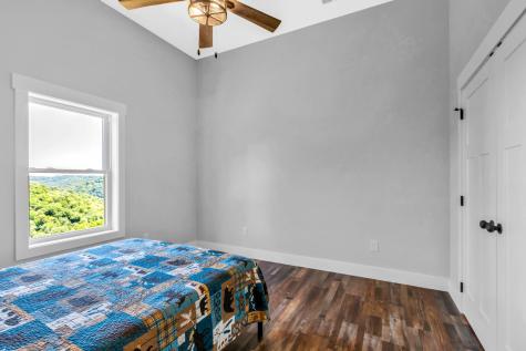 1055 Hunters Landing Lane Smithville TN 37166