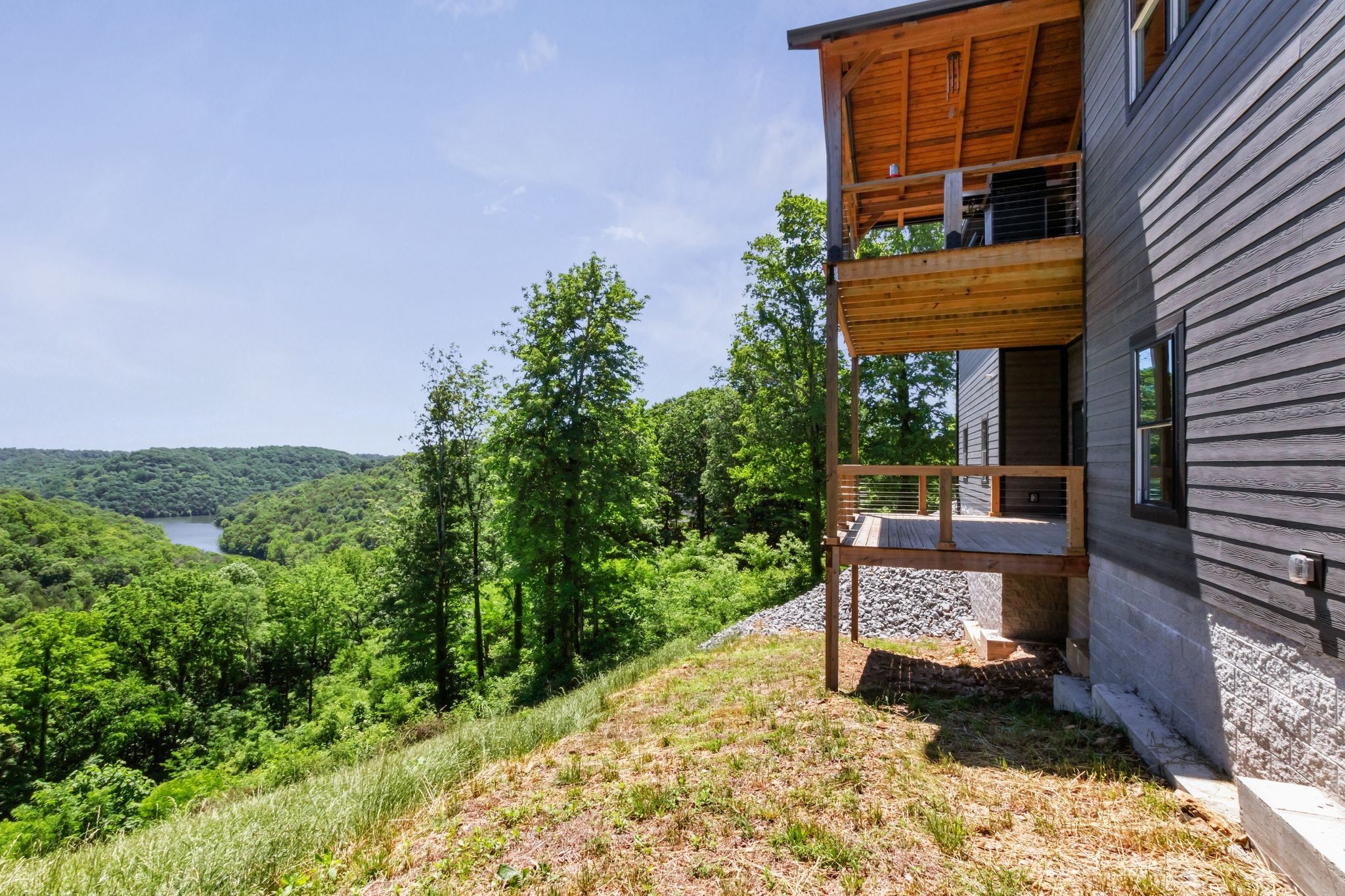 1055 Hunters Landing Lane Smithville TN 37166