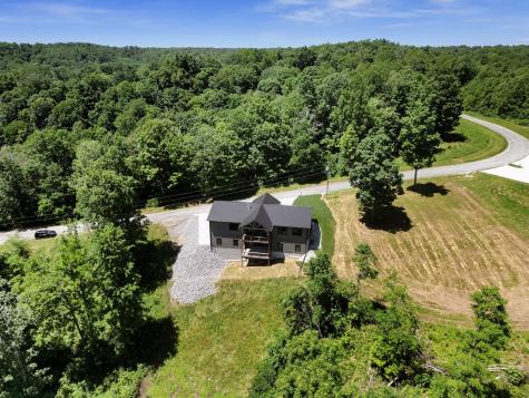 1055 Hunters Landing Lane Smithville TN 37166